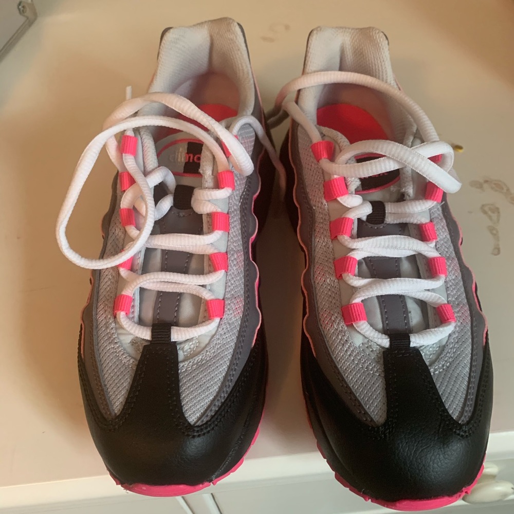 Girls Nike AirMax 95s